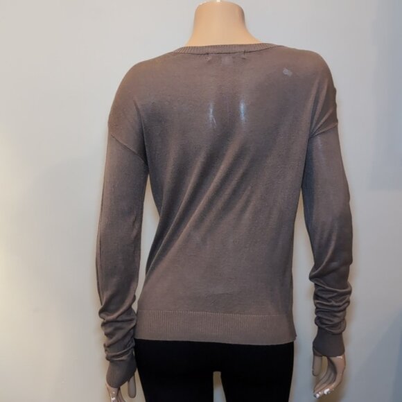 3/$20 Forever 21 Slouchy Pullover Sweater Scoop Neck Dropped Shoulder Viscose - Picture 6 of 9